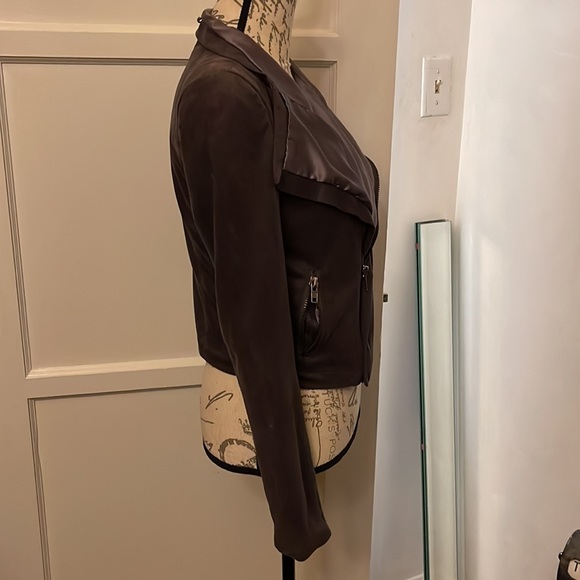 Feels like suede - Picture 4 of 11